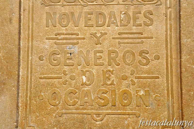 Cases singulars de la Sénia