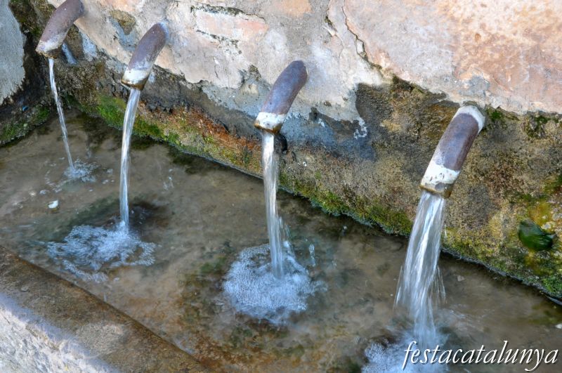 Font Vella i safareigs de Barberà de la Conca