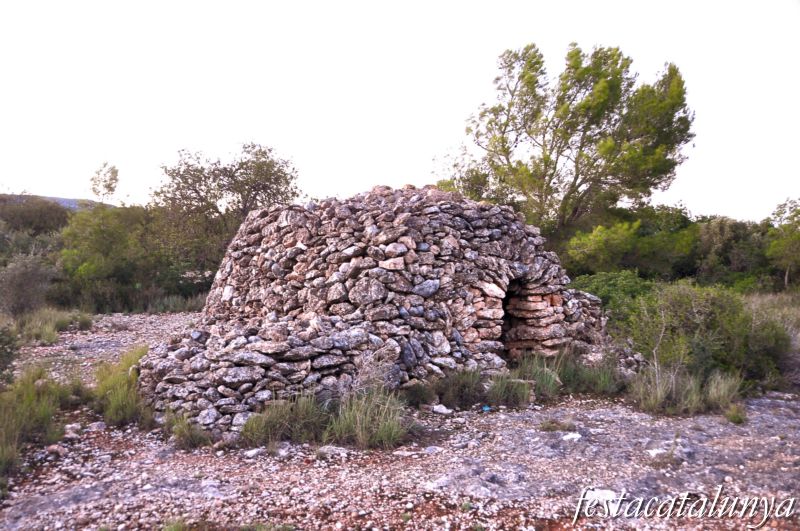 Mont-roig del Camp - Barraques de pedra seca (Barraca de Terres Noves)
