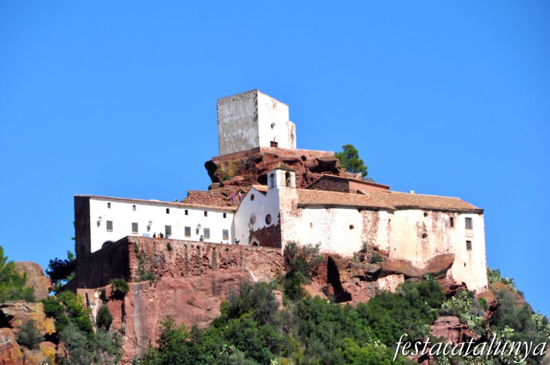 Ermita de la Mare de Déu de la Roca i ermita de Sant Ramon de Mont-roig del Camp ***