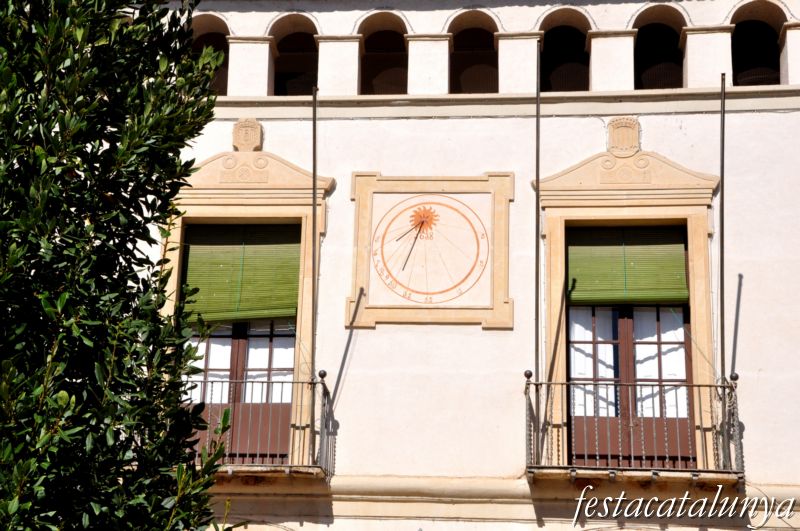 Casa de la Vila de Montbrió del Camp