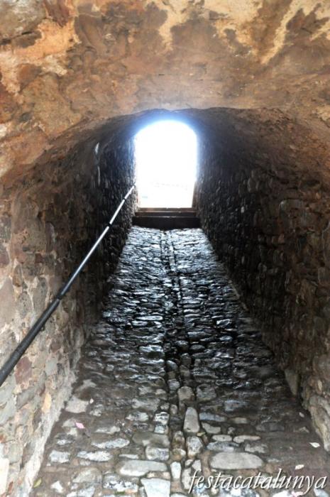 Muralles i portals d'Artés