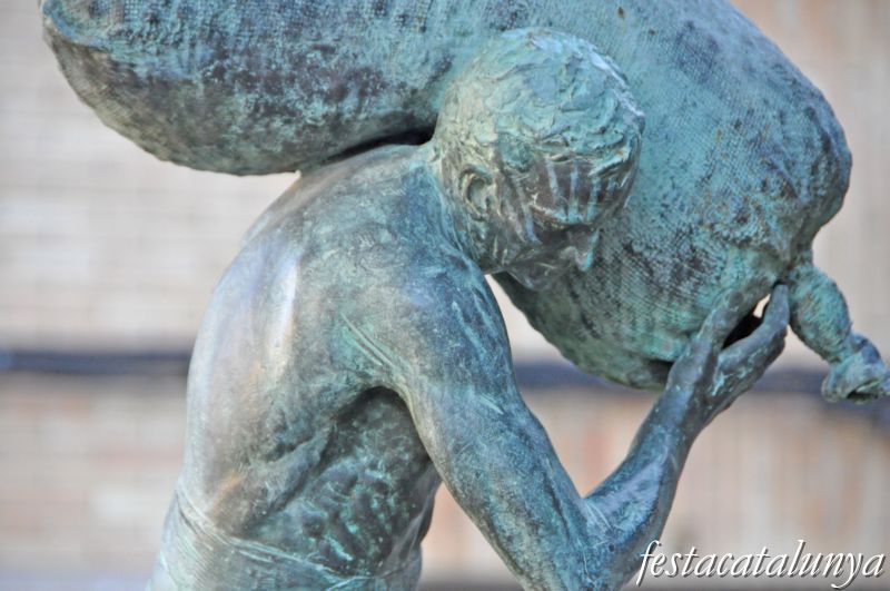 Plaça de l'Església de Riudoms