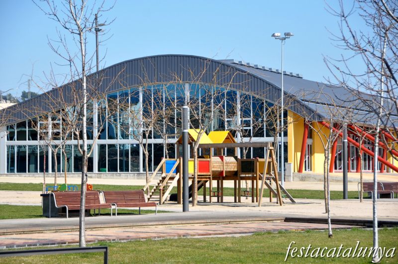 Pavelló firal i instal·lacions culturals de Móra la Nova