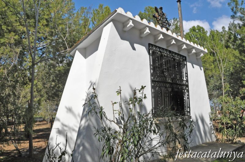 Ermita de Montserrat d'Albatàrrec