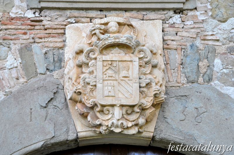 Cases pairals de Sant Agustí de Lluçanès