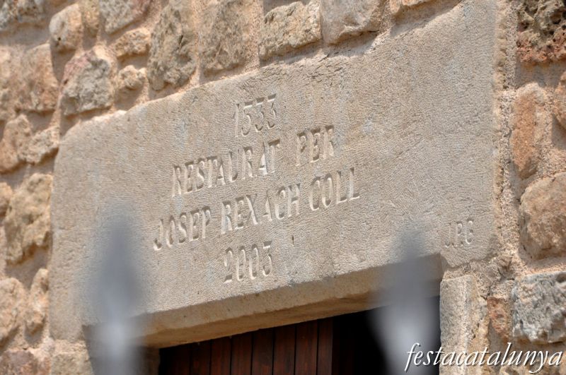 Casa Gran a Santa Creu de Jutglar d'Olost