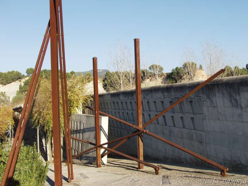 Cementiri Nou d'Igualada ***