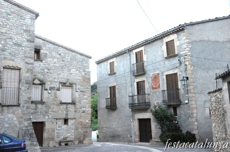 Vallfogona de Riucorb - Plaça Major (Cal Tiana)