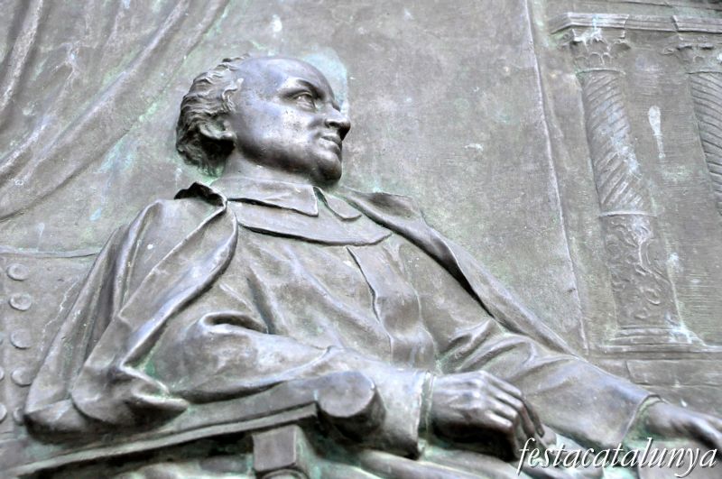 El Rector de Vallfogona ***