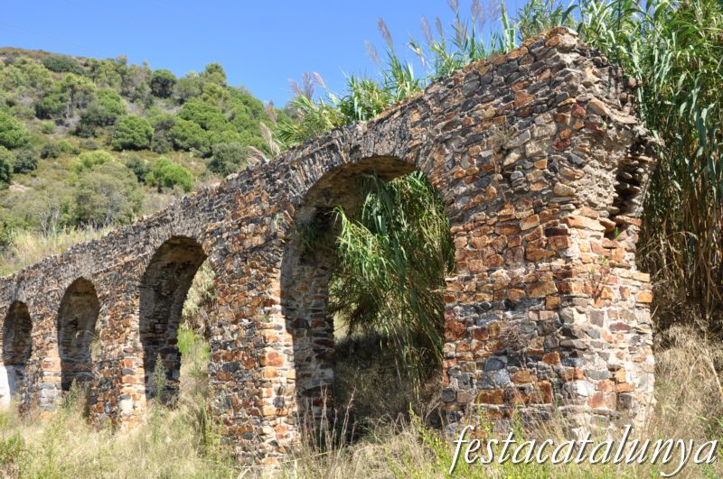 Aqüeducte romà de can Clua de Pineda de Mar