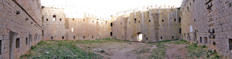 Torroella de Montgrí-L’Estartit - Castell de Montgrí (Foto: Ramon Arnau)
