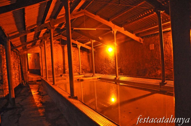 Safareigs públics de Vilaverd