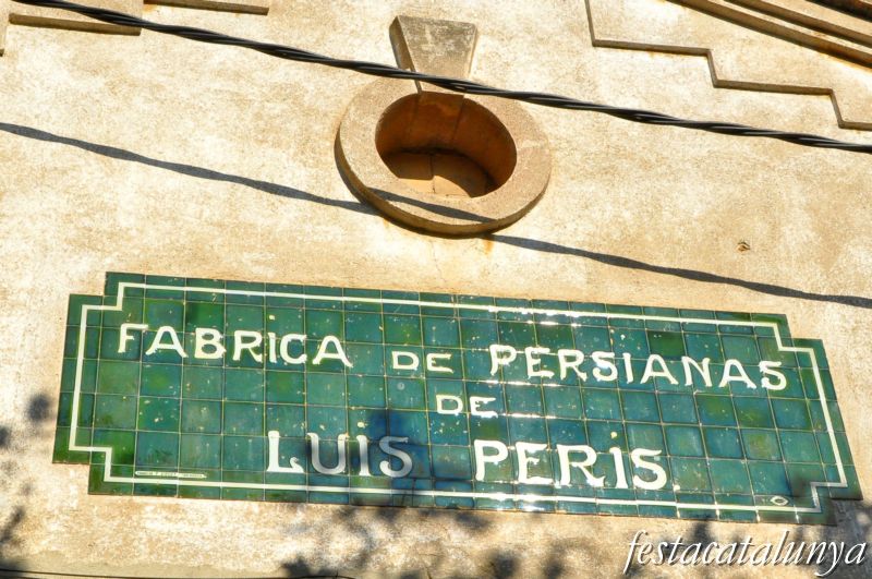 Casa i Fàbrica de persianes Peris del Morell