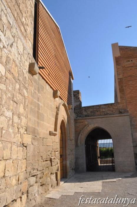 Seròs - Monestir de Nostra Senyora dels Àngels d’Avinganya