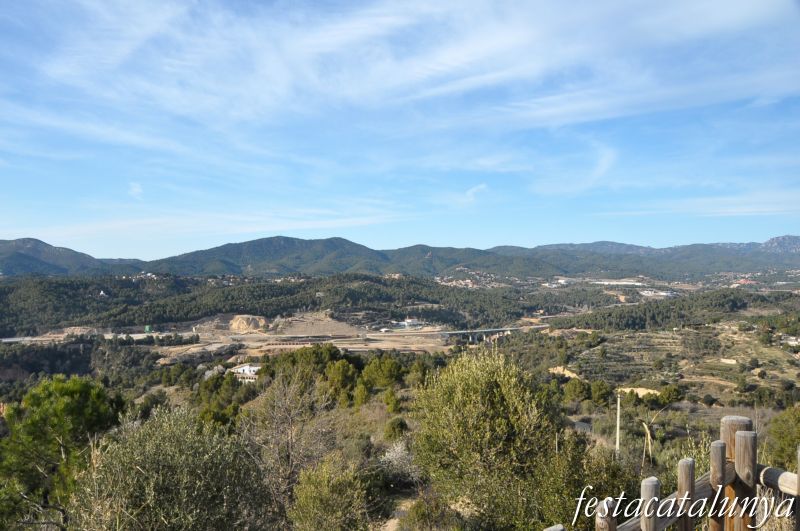 Ullastrell - Vistes panoràmiques des del turó del Rector