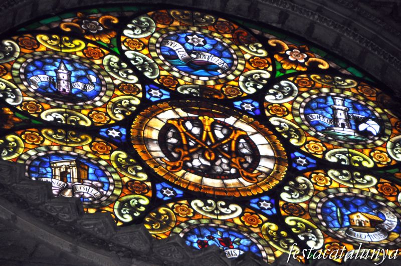 Vitralls i rosetó de la Catedral de Solsona ***