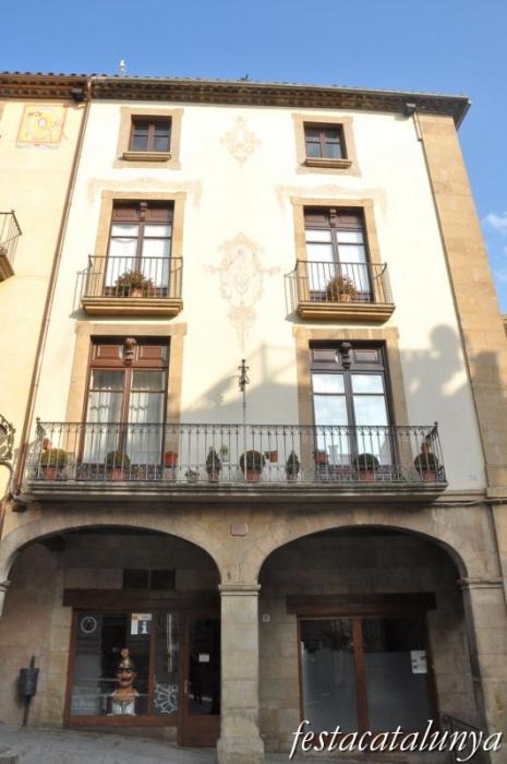 Solsona - Plaça Major (Casa número 11)