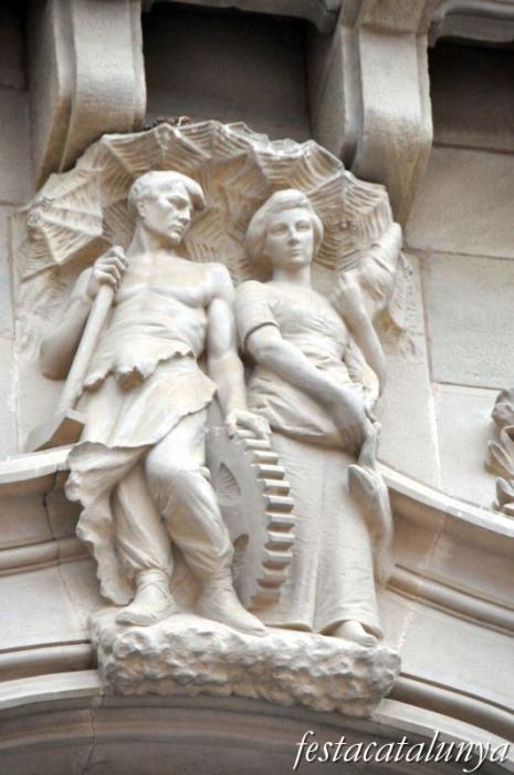 Vic - Plaça Major (Casa Costa)