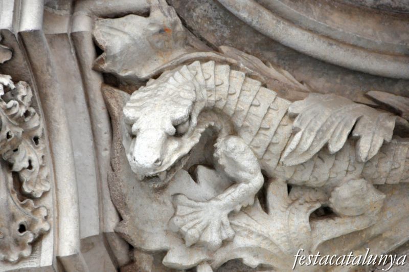 Vic - Plaça Major (Casa Costa)