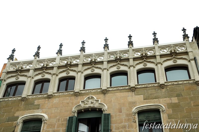 Vic - Plaça Major (Casa Moixó)