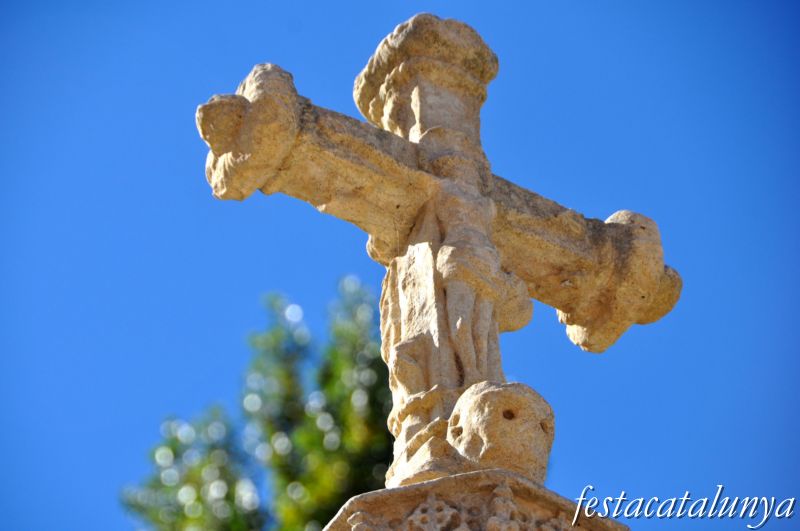 Piles, Les - Creu de terme a Biure de Gaià