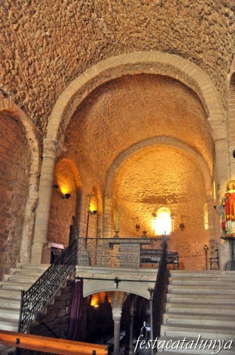 Olius - Sant Esteve d’Olius (Cripta i interior de l’església)
