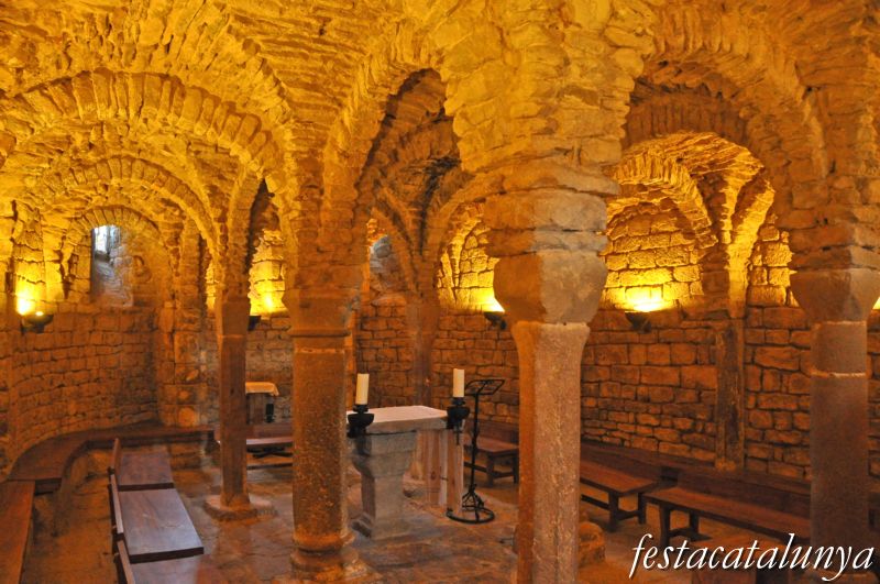 Olius - Sant Esteve d’Olius (Cripta i interior de l’església)