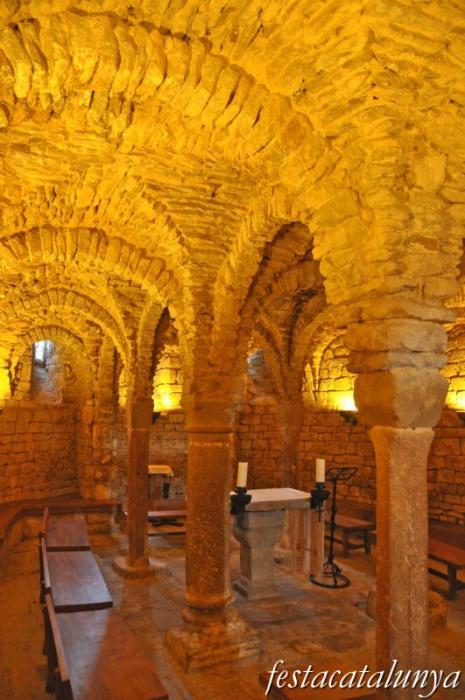 Olius - Sant Esteve d’Olius (Cripta i interior de l’església)