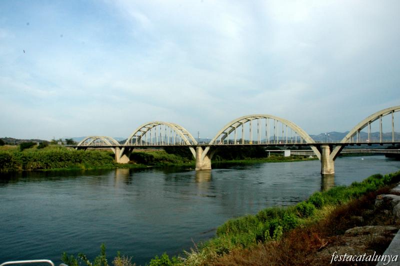 Pont de les Arcades a Móra d'Ebre***
