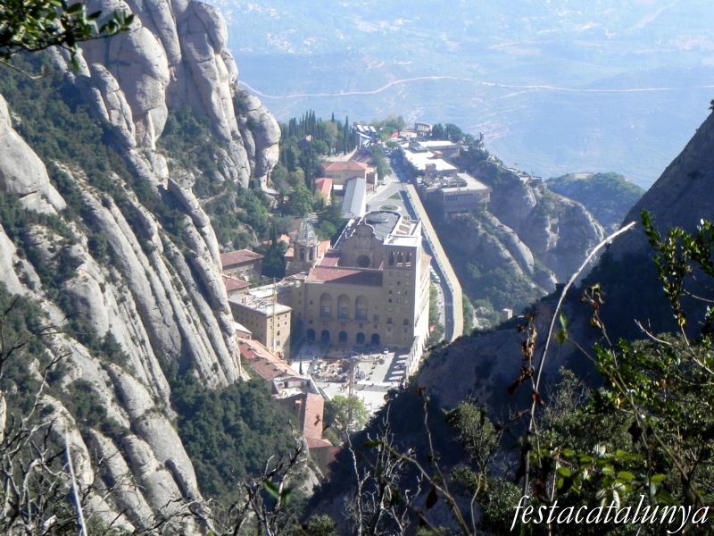 Camí des del monestir de Montserrat a Sant Jeroni ***