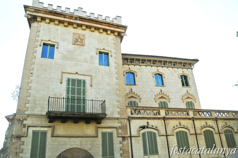 Museu dels Sants a la casa Vayreda d'Olot