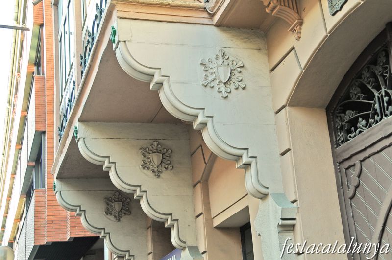 Olot - Casa Mas Collelmir