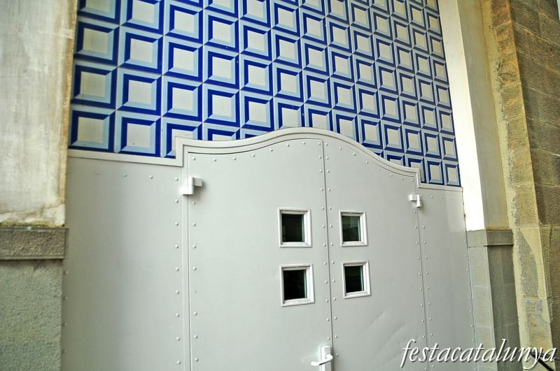 Olot - Ajuntament a can Joanetes