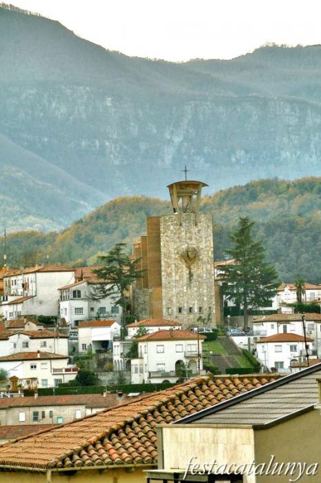 Olot - Església de Sant Pere Màrtir