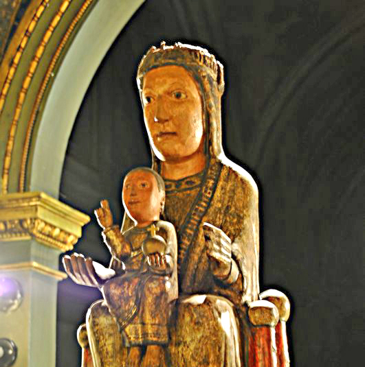 Església Santuari de la Mare de Déu del Tura d'Olot ***