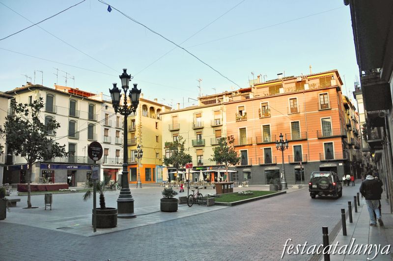 Olot - Plaça Major
