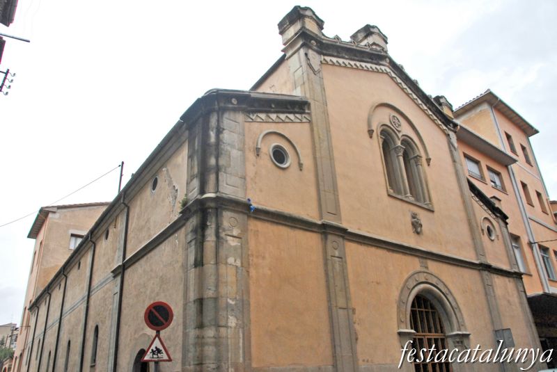 Olot - Església Cor de Maria