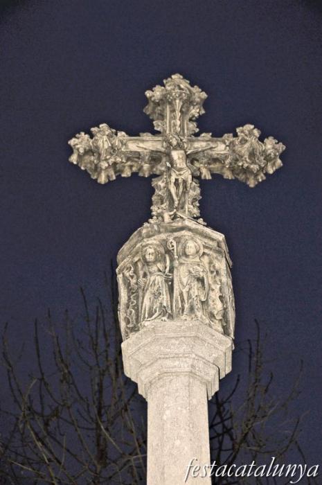 Olot - Creu de terme