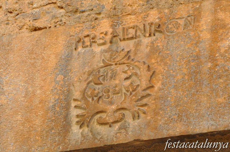 Cervià de les Garrigues - Dovelles i llindes notables