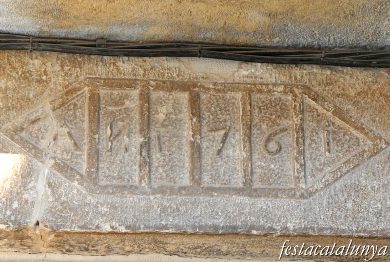 Cervià de les Garrigues - Dovelles i llindes notables