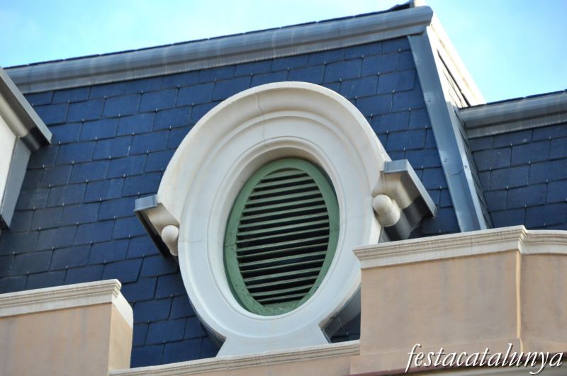 Tiana - Can Xipell al Passeig de la Vilesa