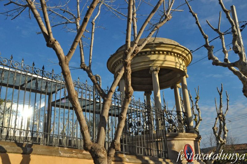 Tiana - Can Xipell al Passeig de la Vilesa