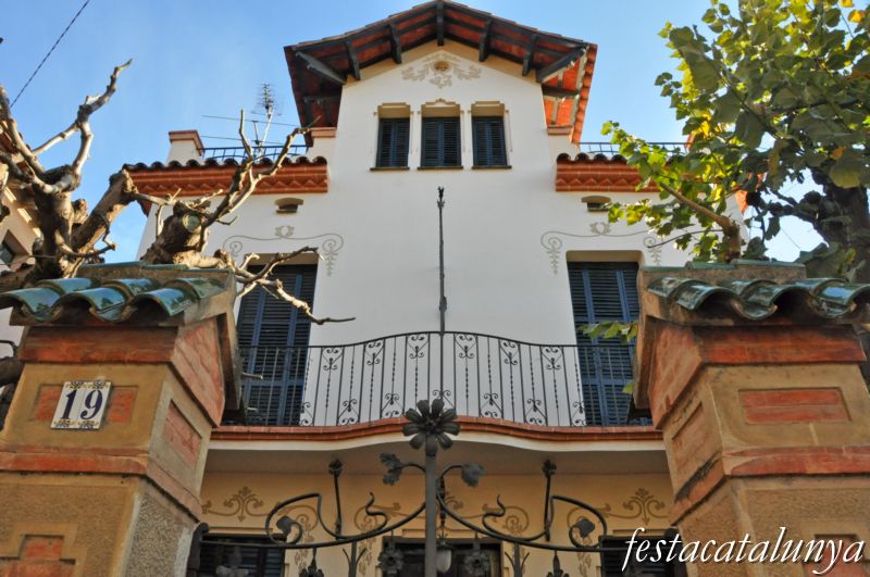 Tiana - Can Bretos al Passeig de la Vilesa