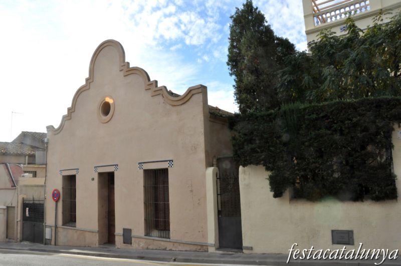 Tiana - Carrer Isaac Albéñiz