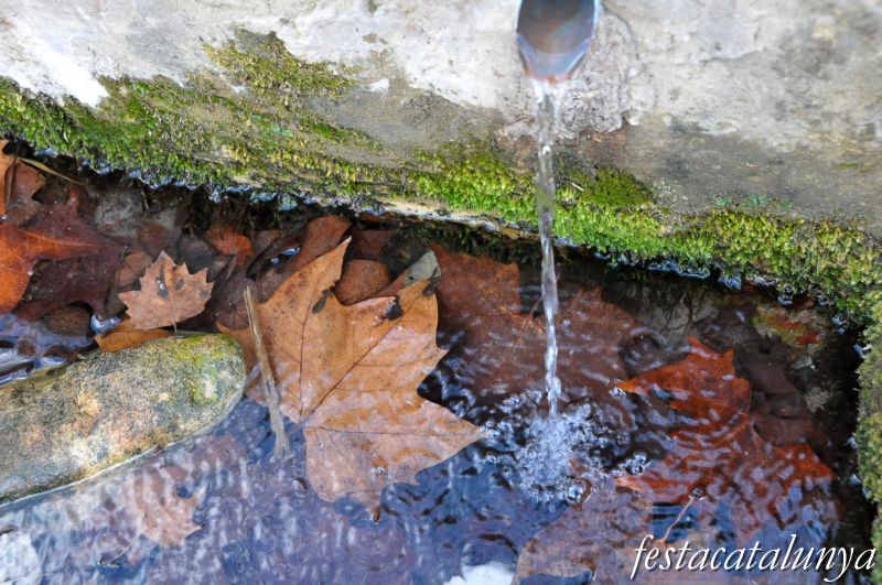 Les Canals i fonts de santa Rosalia