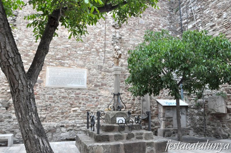 Moià - Creu de terme