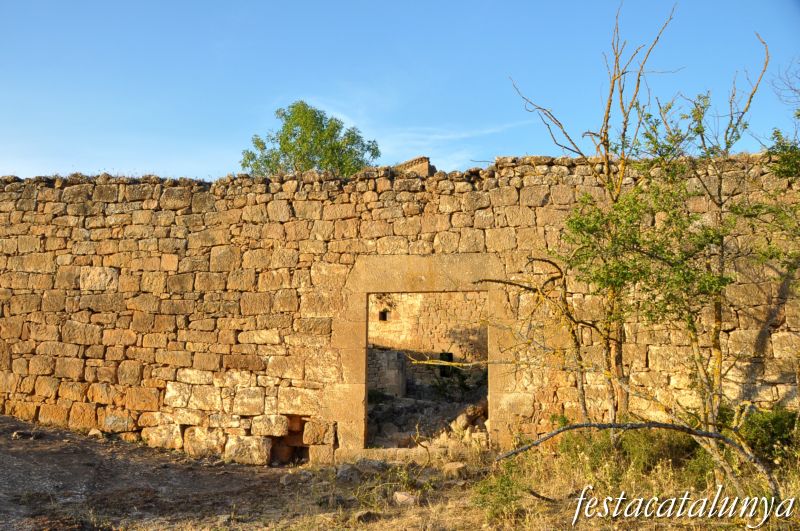 Torà - Castell de Llanera o dels Vilaró