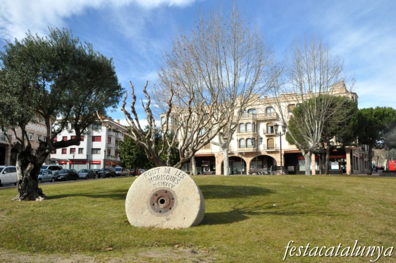 Sant Quirze del Vallès - Plaça Font de les Morisques