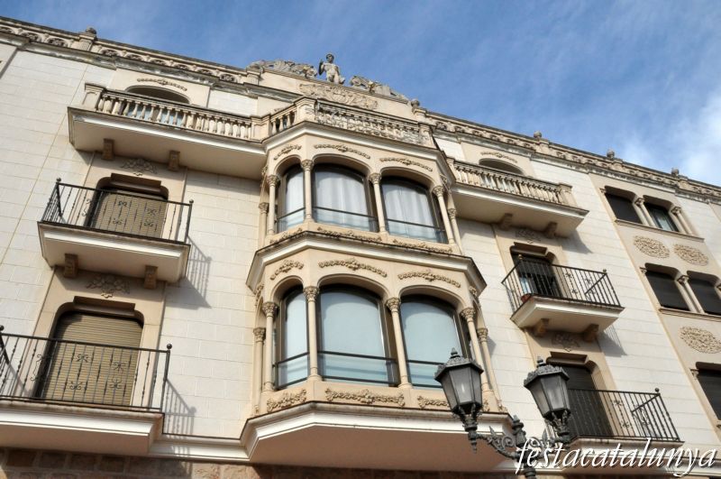 Sant Quirze del Vallès - Plaça Font de les Morisques